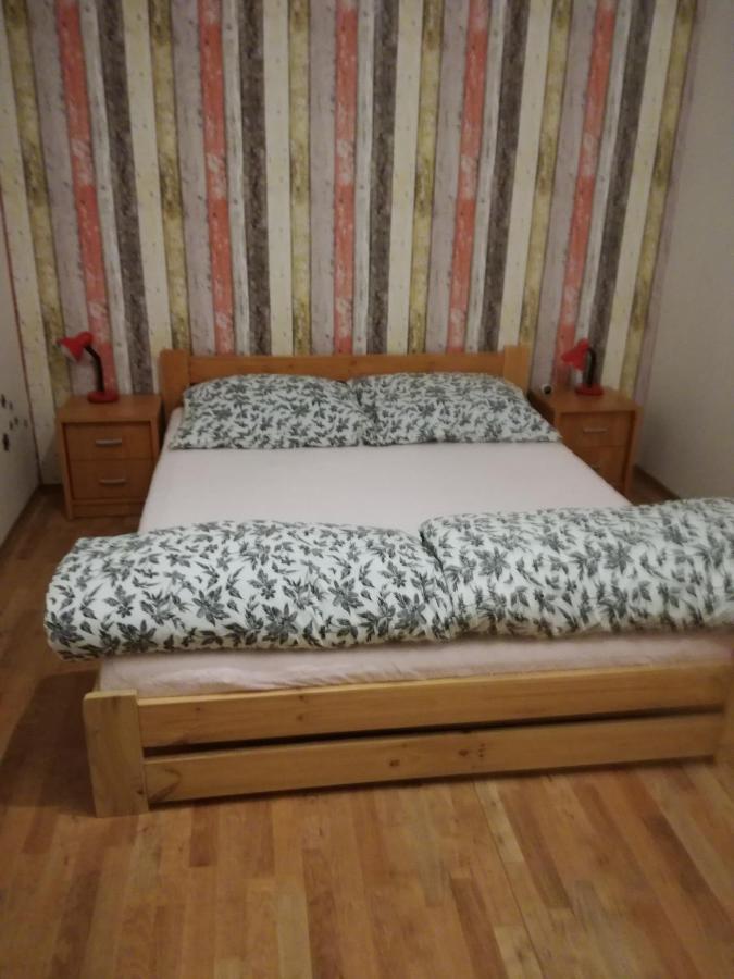 Apartman Orbit Karlov  Dış mekan fotoğraf